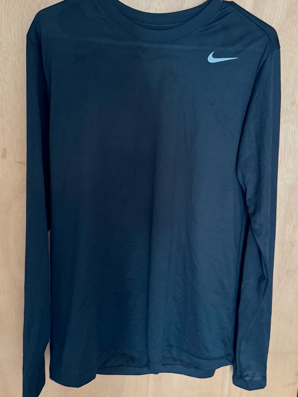 Nike Black Long-Sleeve Athletic Crew Shirt